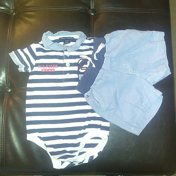 Jumper and bodysuit. - Picture 4 of 4